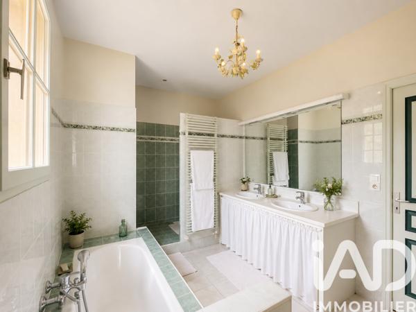 Maison à vendre 9 pièces 275 m² Guérande