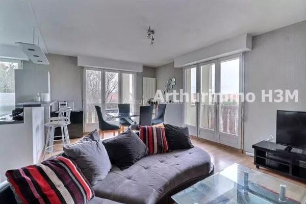 Location Appartement 3 pièces 70 m2 à Noisy-le-Grand