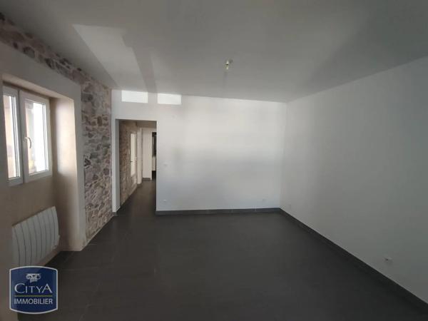Appartement à louer 2 pièces 47.5m² Calvisson (30420)