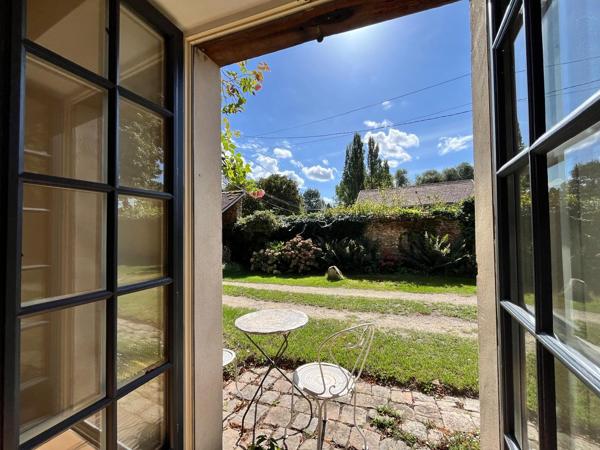 Maison
         5 pièces
        - 183 m² Bien prestige 499 000 € *