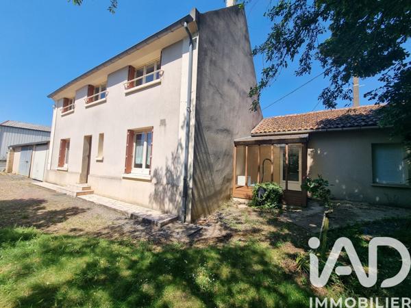 Maison à vendre 6 pièces 110 m² Doué-en-Anjou