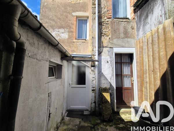 Maison à vendre 4 pièces 79 m² Saint-Étienne-de-Montluc