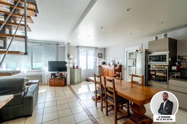 Maison
         6 pièces
        - 115 m² 397 000 € *