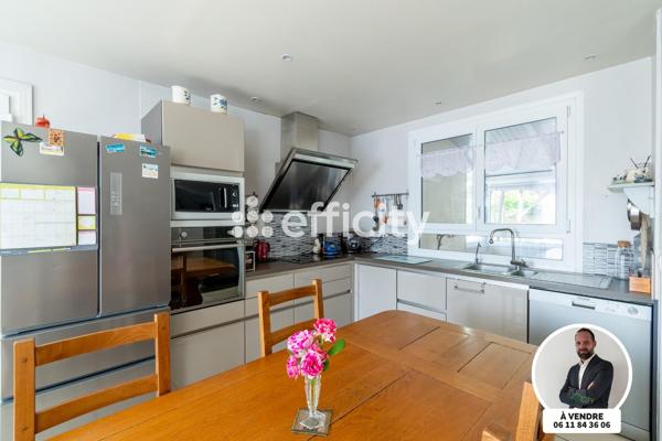 Maison
         6 pièces
        - 115 m² 397 000 € *
