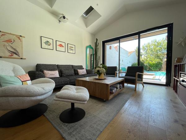 Vente Maison La rochelle 1 245 000 € HAI - 167 m2 - 4 Chambres - Réf. 834-TERREETMER17_834