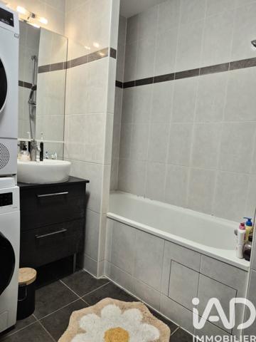 Appartement à vendre 3 pièces 60 m² Saint-Pierre-du-Perray