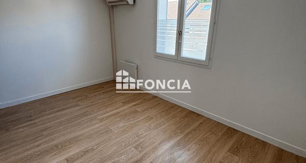 Location Maison 5 pièces 91.9 m² - Roissy-en-france 95700
