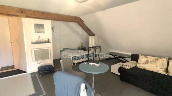 A VENDRE en Maurienne, Maison individuelle 8 pièces, 2 studios indépendants, terrain, vue montagnes et vallée