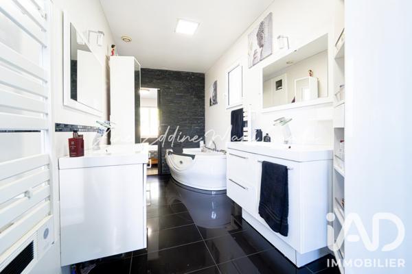 Maison à vendre 7 pièces 187 m² Serris