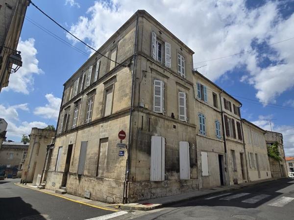 Immeuble à vendre |  Jonzac |  158 m²