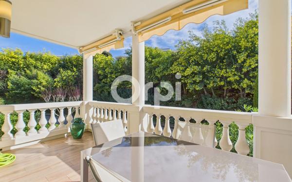 Appartement à vendre    1 pièce • 25,24 m2 Mandelieu-la-Napoule