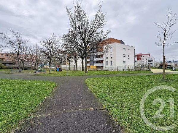 Appartement F6 à vendre  5 pièces - 103 m2 QUETIGNY - 21