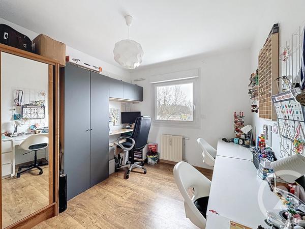 Appartement F6 à vendre  5 pièces - 103 m2 QUETIGNY - 21