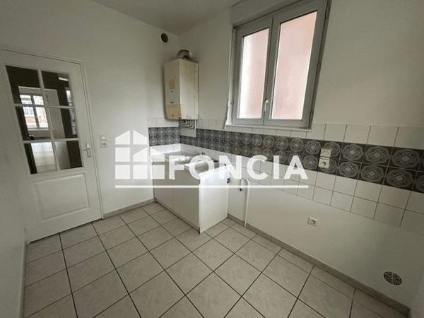 Location Appartement 2 pièces 58.25 m² - 38/001 RUE DU GENERAL LECLERC La Fere 02800