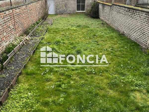 Location Appartement 2 pièces 58.25 m² - 38/001 RUE DU GENERAL LECLERC La Fere 02800