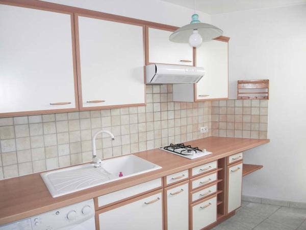 APPARTEMENT POISSY - 1 pièce(s) - 31 m2