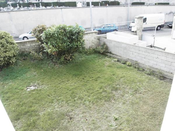 APPARTEMENT POISSY - 1 pièce(s) - 31 m2