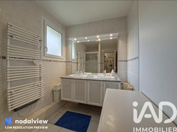 Maison à vendre 9 pièces 163 m² Saint-Martial-de-Gimel