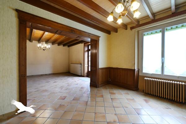 Maison à vendre |  Anais |  9 pièces | 233 m²
