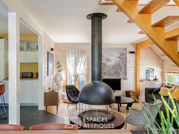 Maison contemporaine en bois avec piscine
