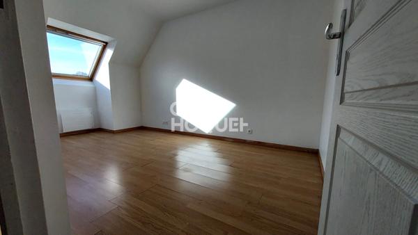 Maison T4 de 89 m² sur 400 m² de terrain