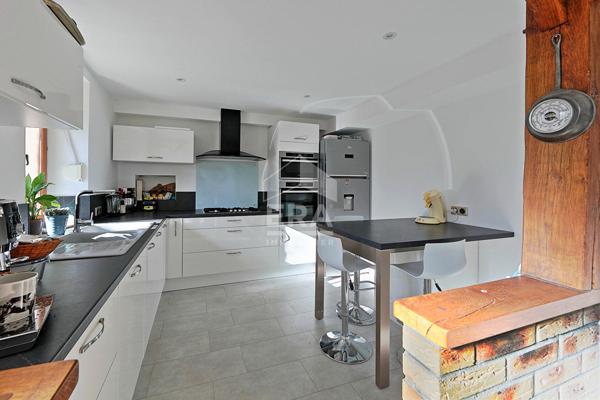 Maison d'exception à vendre à Salins - Référence 542