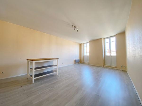APPARTEMENT T2 - CENTRE VILLE D'ALBI