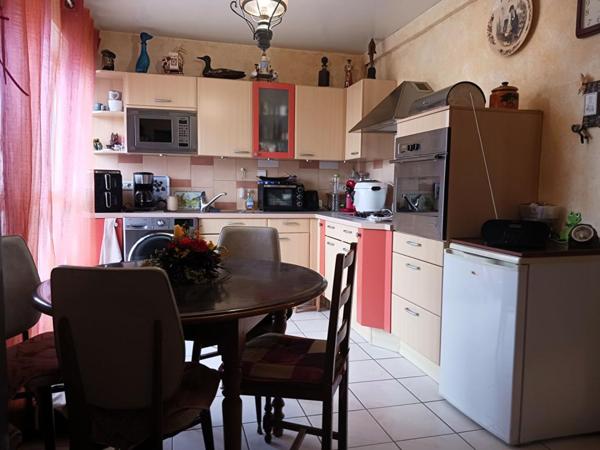 Appartement Lons Le Saunier 4 pièce(s) 81.70 m2