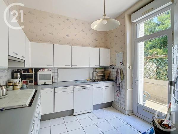 Maison à vendre  7 pièces - 148,80 m 2   NANTES  - 44