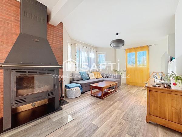 Maison 4 chambres avec véranda, buanderie, garage, hangar et serre