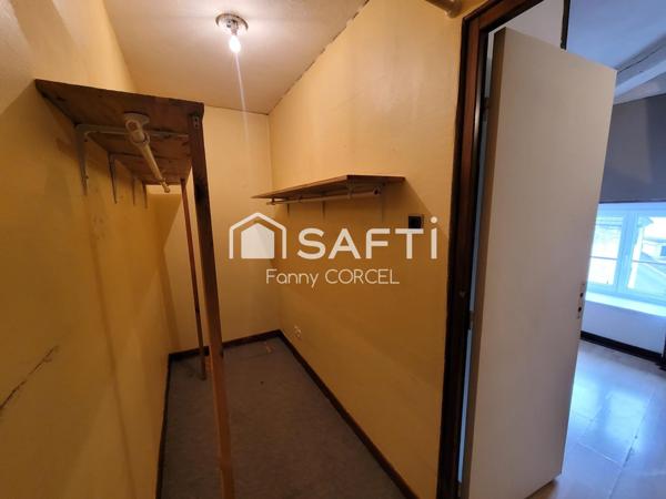 Immeuble 3 appartements 1 local commercial - 225m²