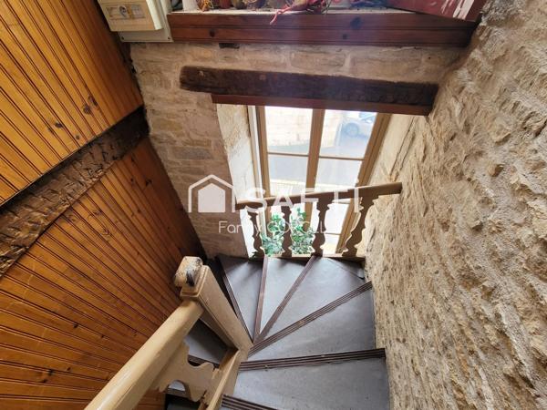 Immeuble 3 appartements 1 local commercial - 225m²