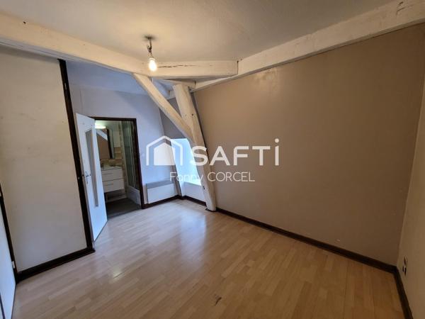 Immeuble 3 appartements 1 local commercial - 225m²