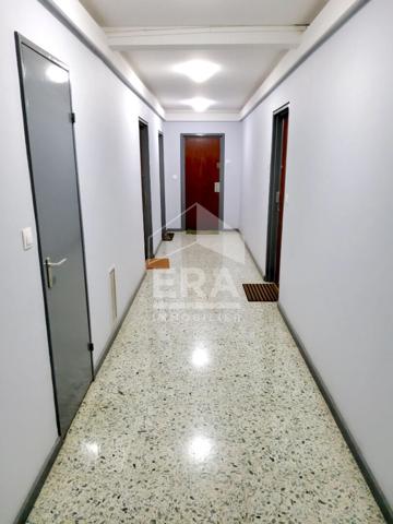 Paris 12éme  Studio de 26 m2 avec Balcon