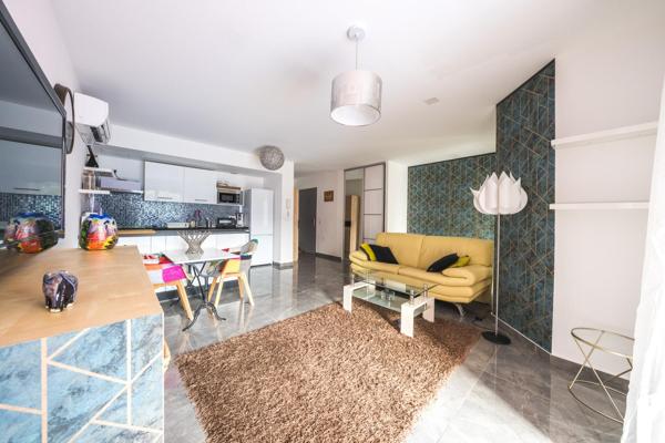 Perpignan Sud T3 récent (2021) avec terrasse, parking et climatisation  145 000 € FAI