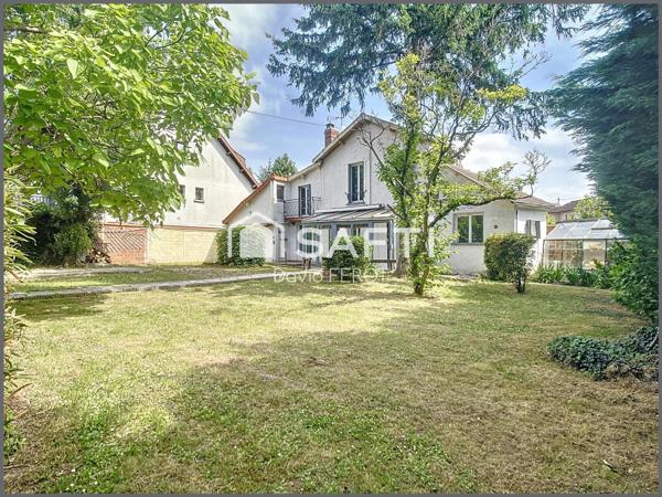 Maison familiale avec jardin – Quartier du Plateau