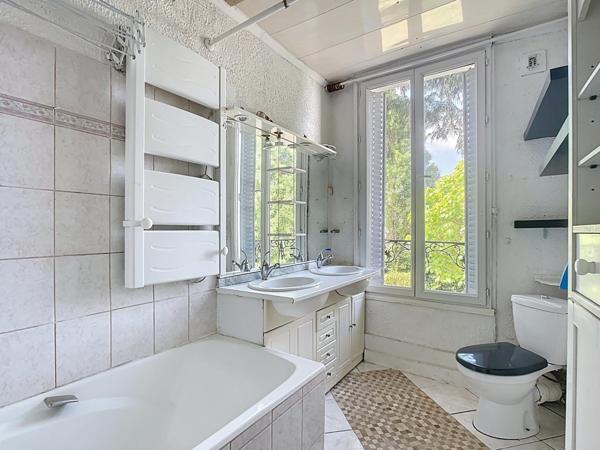 Maison familiale avec jardin – Quartier du Plateau