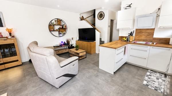 Maison à vendre 347 000 € Tullins 4 p 90 m² DPE A