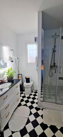 maison quartier le puy 84500 bollene cour terrasse et patio Bollène (84500)