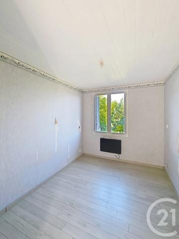 Maison à vendre  8 pièces - 140 m 2   CHATEAUBRIANT  - 44