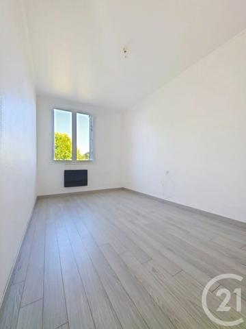 Maison à vendre  8 pièces - 140 m 2   CHATEAUBRIANT  - 44