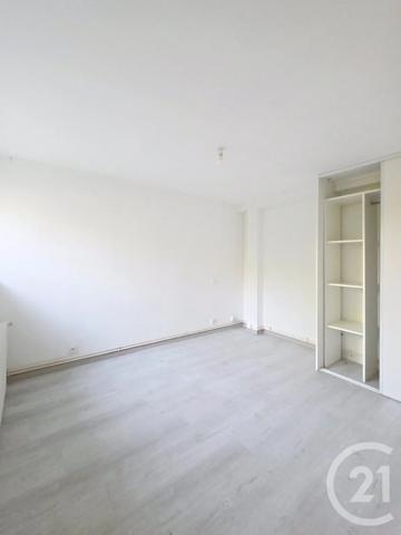 Maison à vendre  8 pièces - 140 m 2   CHATEAUBRIANT  - 44