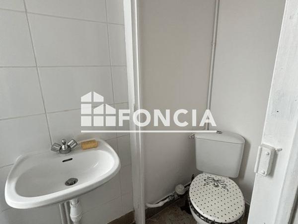 Location Studio 27.46 m² - 2 A ALLEE PIERRE TUMOINE Rennes 35000