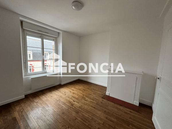 Location Studio 27.46 m² - 2 A ALLEE PIERRE TUMOINE Rennes 35000