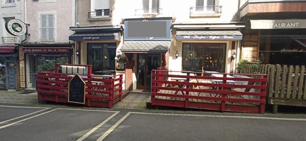 Fond de commerce restauration traditionnelle en centre ville, rue piétonne - terrasse