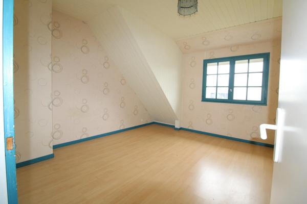 JOLI PAVILLON 5 CHAMBRES 155M2 SUR SOUS SOL TOTAL