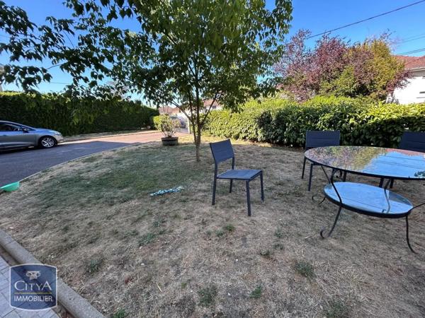 Maison à louer 5 pièces 143.97m² Châtenoy-le-Royal (71880)