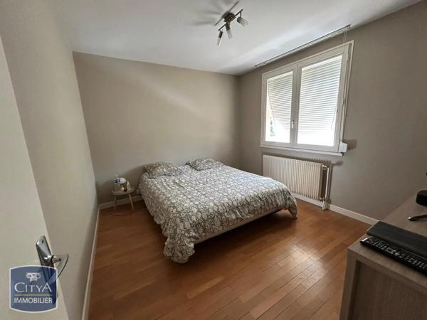 Maison à louer 5 pièces 143.97m² Châtenoy-le-Royal (71880)