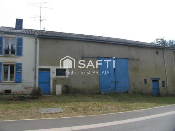 Corps de ferme à rénover avec dépendances