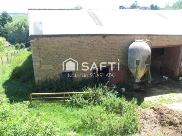 Corps de ferme à rénover avec dépendances